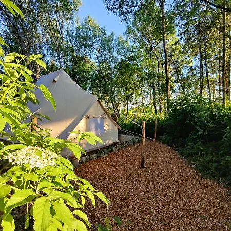 Luxury tent Under Canvas Bornholm