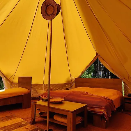 Luxury tent Under Canvas Bornholm *
