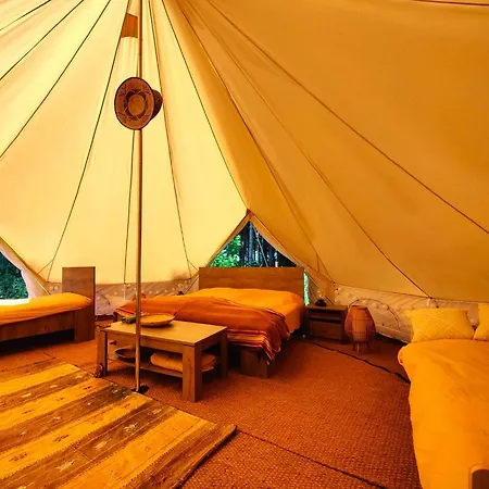 Under Canvas Bornholm * Ostermarie